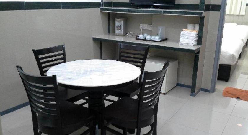 ג'ורג' טאון Burmahtel Hotel מראה חיצוני תמונה